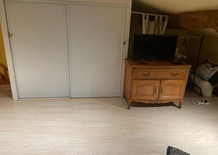 Chambre Simple Proche Aeroport